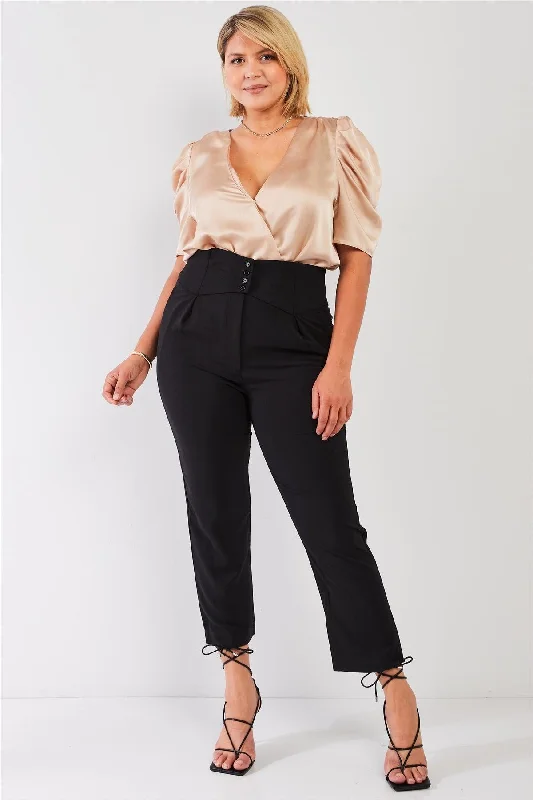 Cut-offsJunior Plus Black High-Waisted Classic Pegged Pants /3-2-1