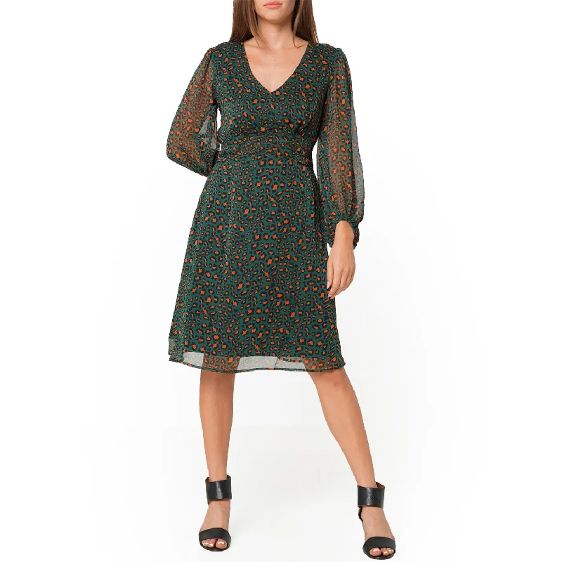 Women's V-neck Midi Dress in Leopard HuntPrinted Dress