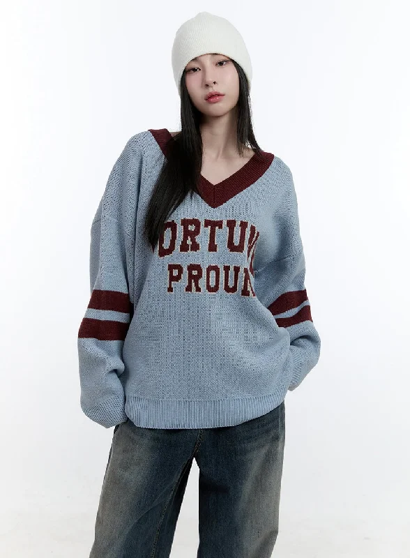 Two-Tone Graphic V-Neck Sweater CJ521Knit Blouse