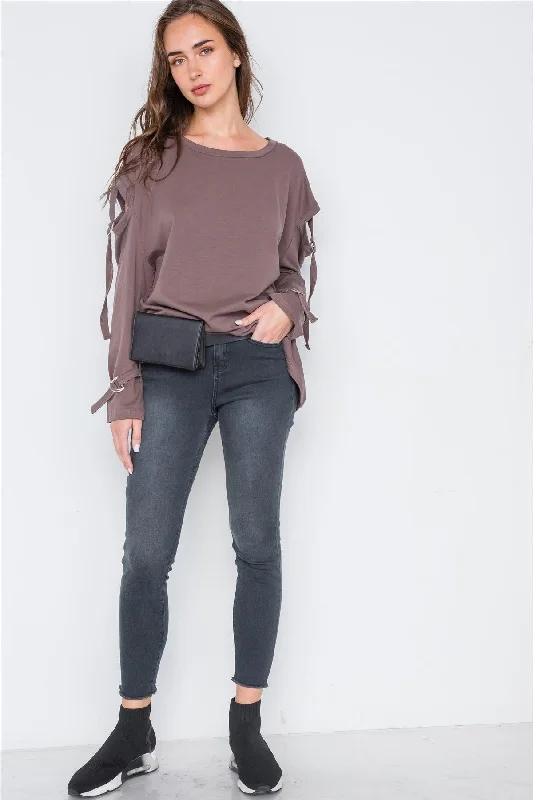 Coca Long Sleeve Cut-Out Sweater /3-3