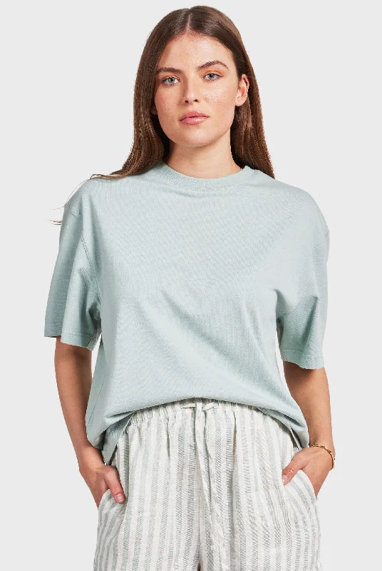 Asymmetrical T-ShirtsRelaxed Tee